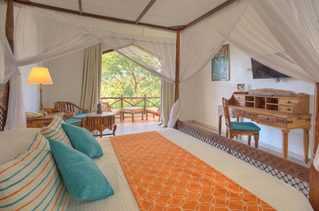 Bluebay Beach Resort & Spa Kiwengwa  Dış mekan fotoğraf