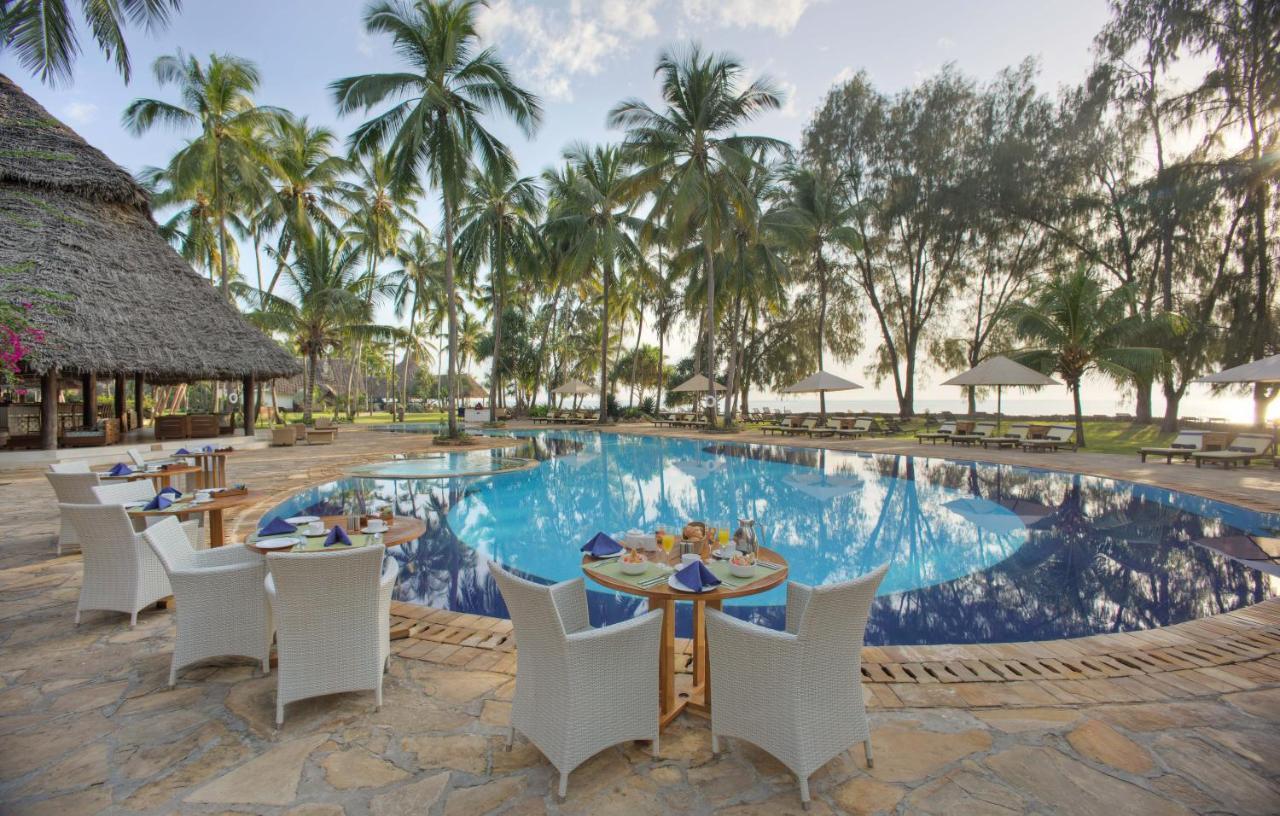 Bluebay Beach Resort & Spa Kiwengwa  Dış mekan fotoğraf