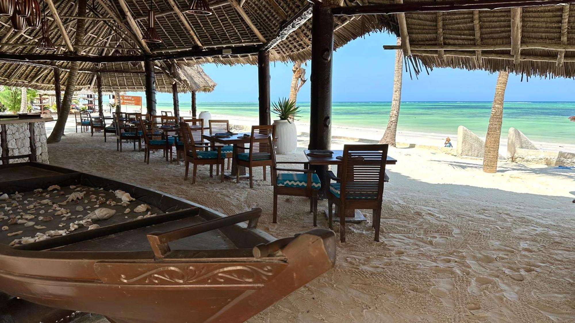 Bluebay Beach Resort & Spa Kiwengwa  Dış mekan fotoğraf