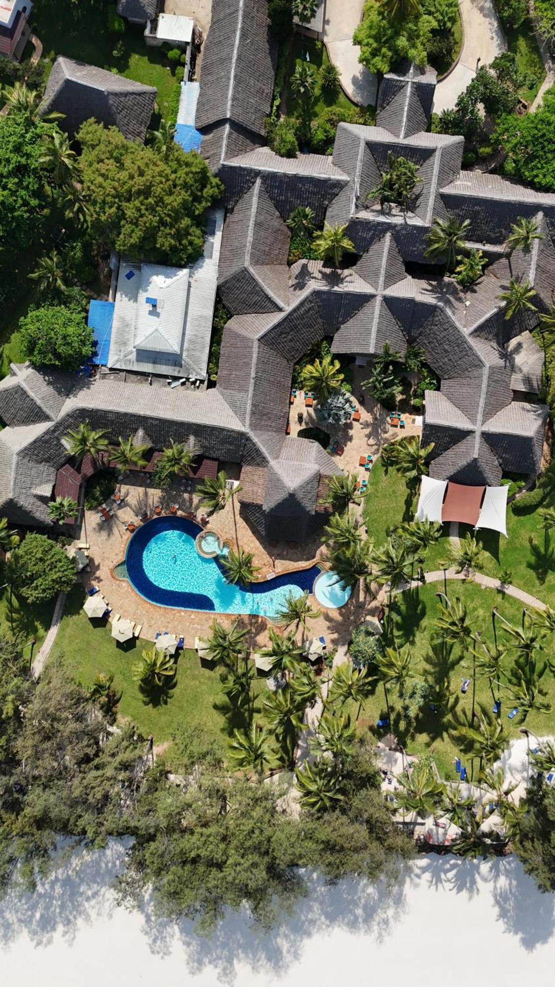 Bluebay Beach Resort & Spa Kiwengwa  Dış mekan fotoğraf